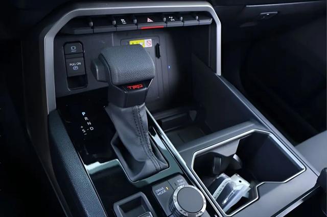 2026 Toyota Tundra SR5 CrewMax 5.5' Bed