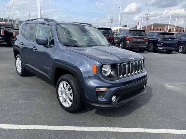 2020 Jeep Renegade Latitude 4x4 2020 Jeep Renegade Latitude 4x4