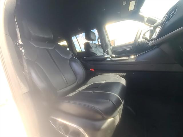 2024 Jeep Wagoneer Series II 4x2