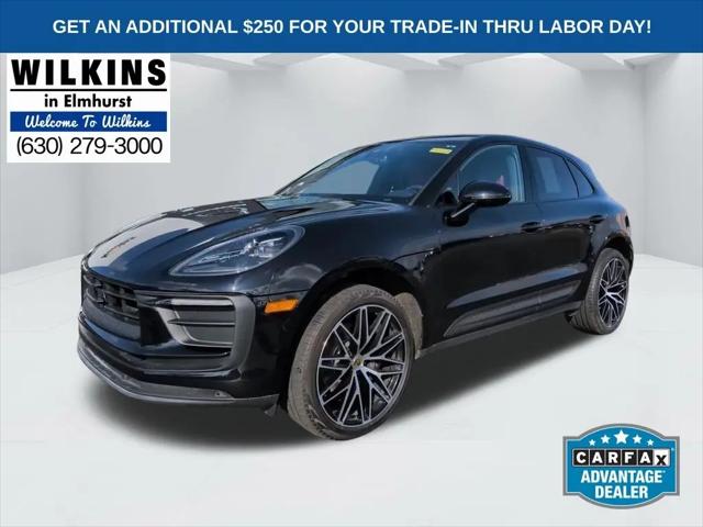 2022 Porsche Macan Macan for sale in Elmhurst, IL