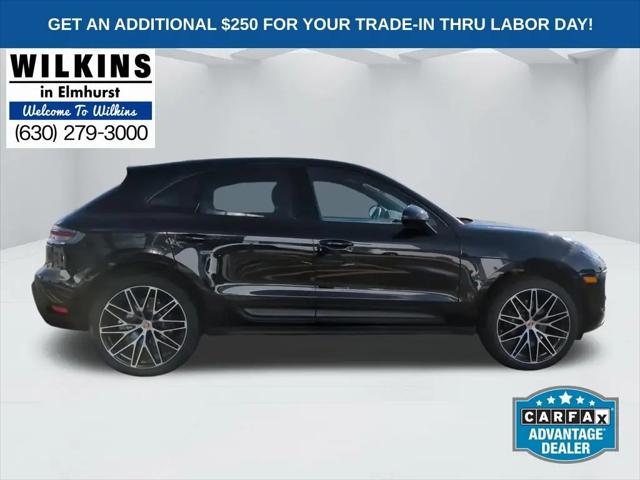 2022 Porsche Macan Macan
