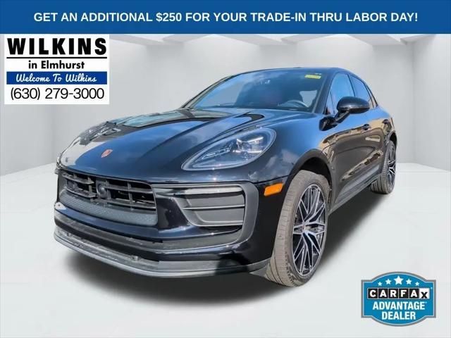 2022 Porsche Macan Macan