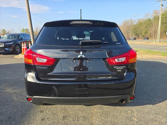 2016 Mitsubishi Outlander Sport 2.4 ES