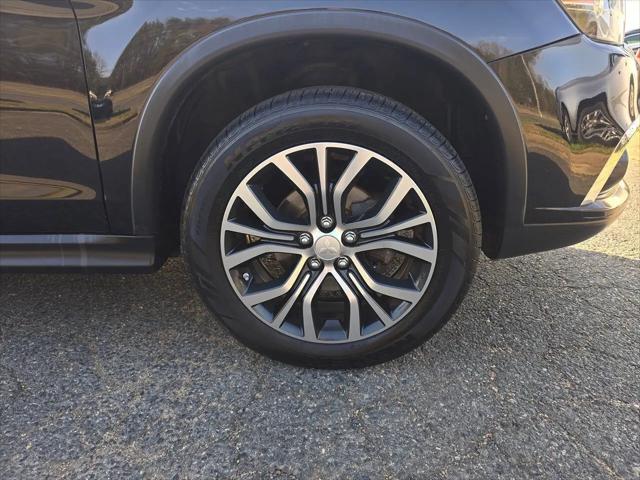 2016 Mitsubishi Outlander Sport 2.4 ES