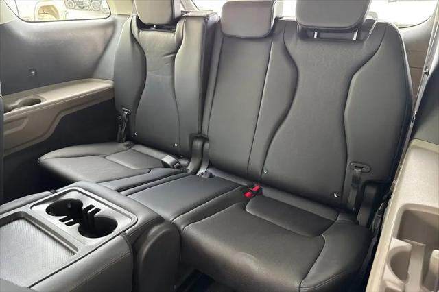 2026 Kia Carnival MPV LXS