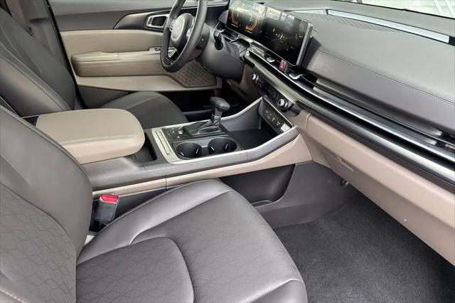 2026 Kia Carnival MPV LXS