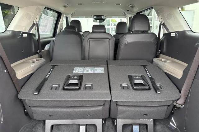 2026 Kia Carnival MPV LXS