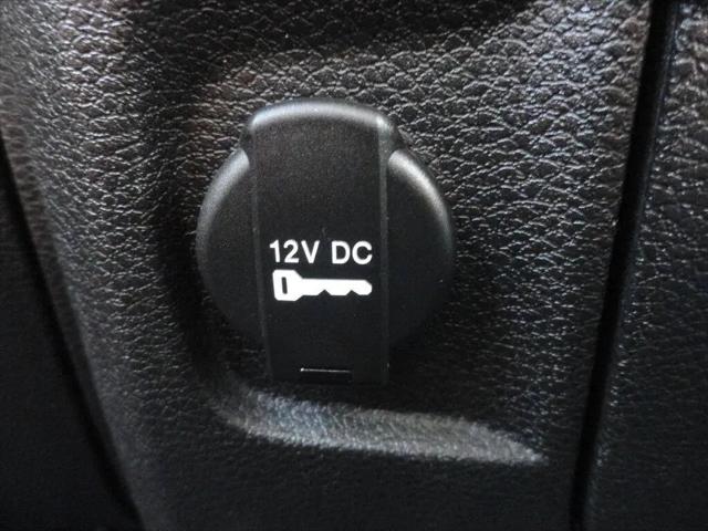2020 Ram 1500 SLT Crew Cab 4x2 6'4" Box
