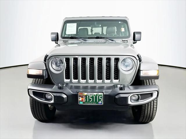 2021 Jeep Gladiator Overland