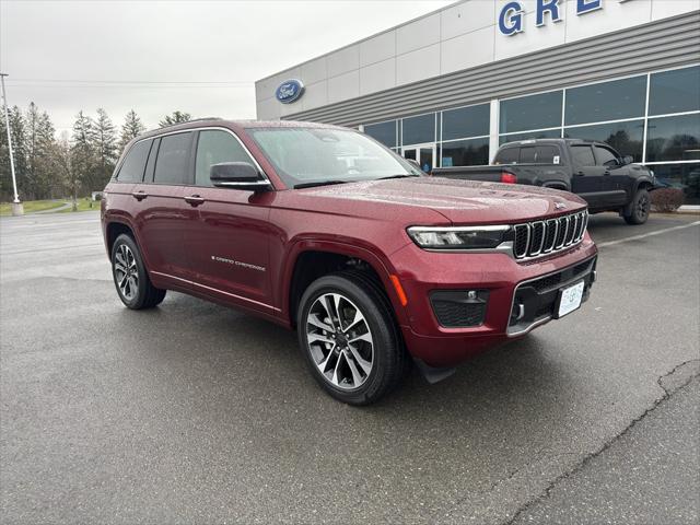2022 Jeep Grand Cherokee Overland 4x4 2022 Jeep Grand Cherokee Overland 4x4
