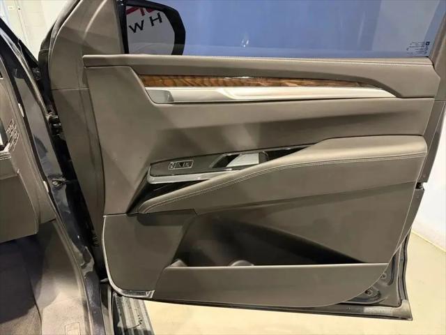 2025 Cadillac Escalade ESV Sport Platinum