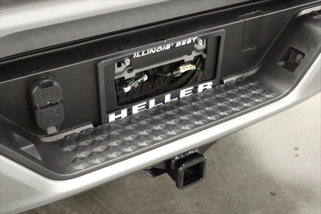 2023 GMC Canyon 4WD Crew Cab Short Box AT4