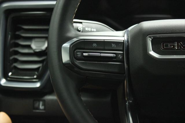2023 GMC Canyon 4WD Crew Cab Short Box AT4