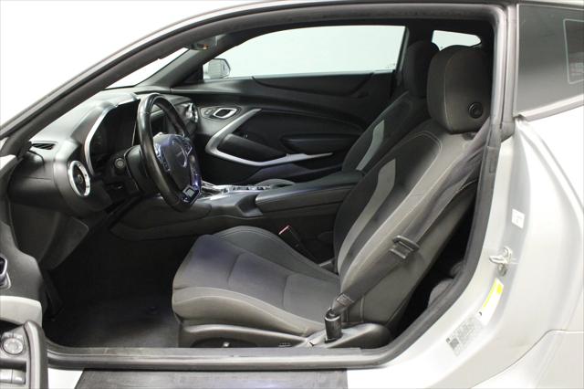 2019 Chevrolet Camaro 1LS
