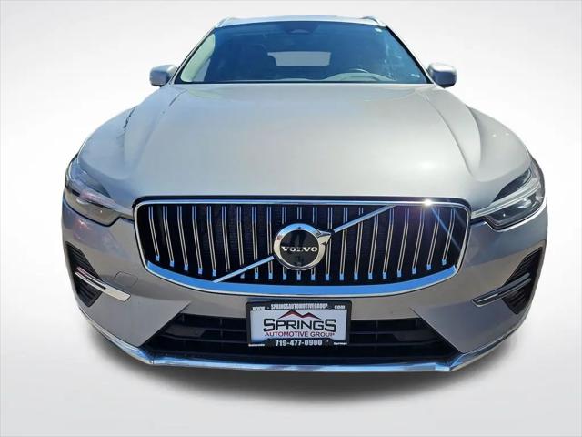 2023 Volvo XC60 B5 Plus Bright Theme
