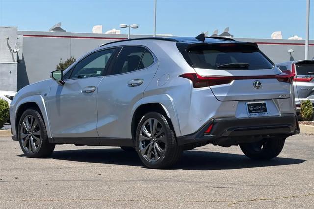 2024 Lexus UX 250h F SPORT Design