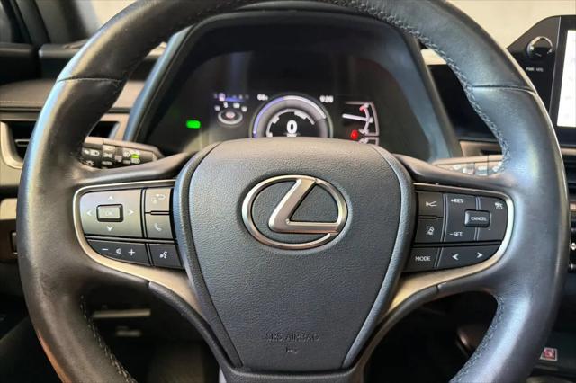 2024 Lexus UX 250h F SPORT Design