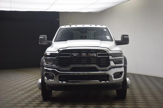 2026 RAM Ram 5500 Chassis Cab RAM 5500 TRADESMAN CHASSIS CREW CAB 4X4 60 CA 2026 RAM Ram 5500 Chassis Cab RAM 5500 TRADESMAN CHASSIS CREW CAB 4X4 60 CA