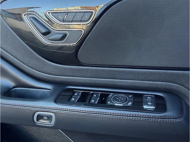 2021 Lincoln Aviator Standard