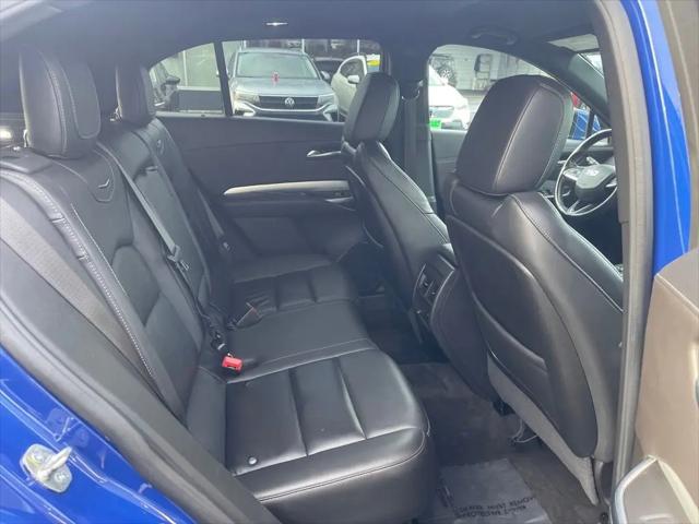 2022 Cadillac XT4 AWD Premium Luxury