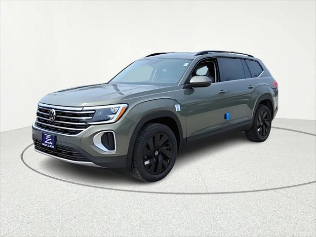 2026 Volkswagen Atlas SE with Technology
