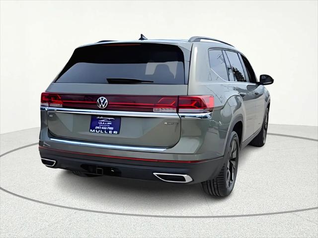 2026 Volkswagen Atlas SE with Technology