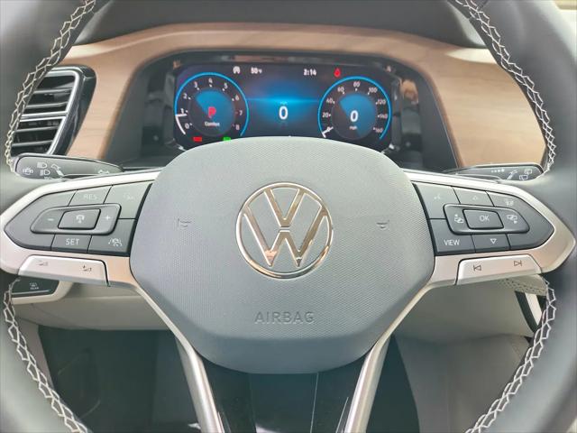 2026 Volkswagen Atlas SE with Technology