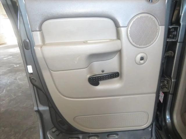 2004 Dodge Ram 2500 SLT/Laramie