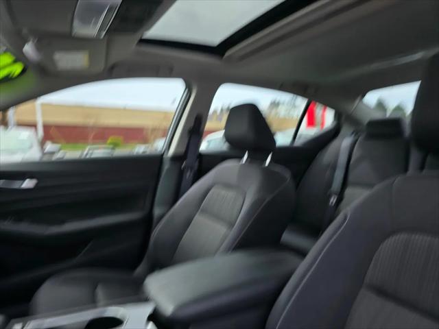 2024 Nissan Altima SV FWD