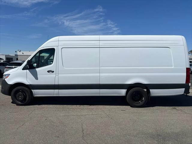 2026 Mercedes-Benz Sprinter 3500 High Roof 4-Cyl Diesel HO