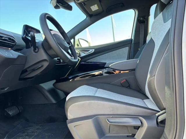 2025 Volkswagen ID.4 Pro