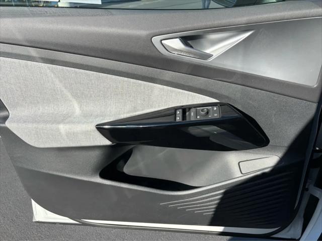 2025 Volkswagen ID.4 Pro