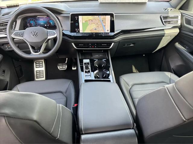 2026 Volkswagen Atlas Cross Sport SEL R-Line Black