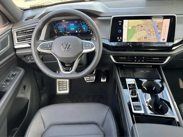 2026 Volkswagen Atlas Cross Sport SEL R-Line Black