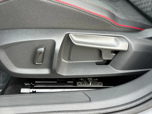 2026 Volkswagen Golf GTI SE