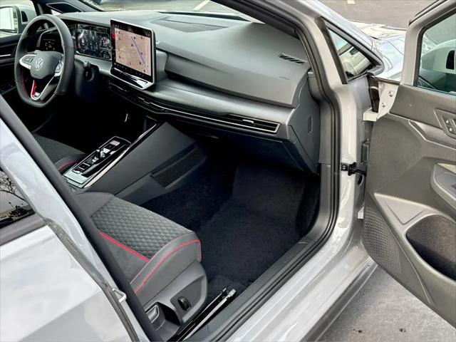 2026 Volkswagen Golf GTI SE