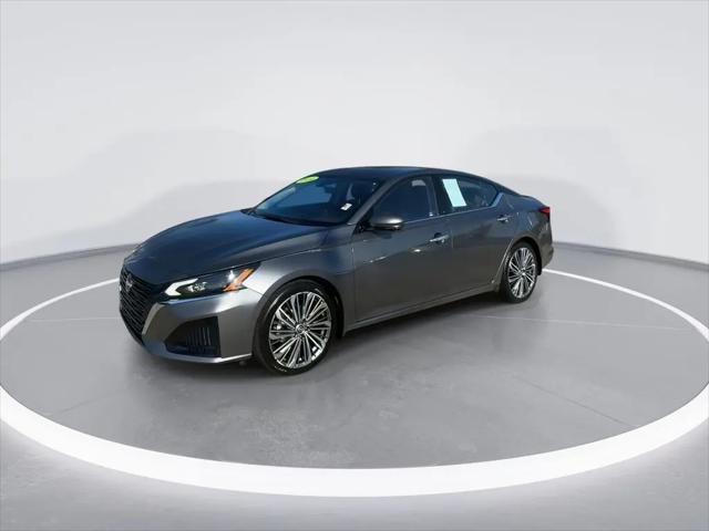 2024 Nissan Altima SL FWD