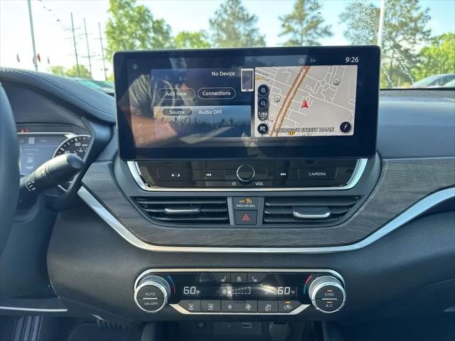 2024 Nissan Altima SL FWD