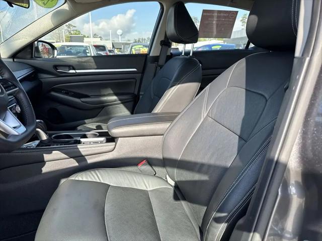 2024 Nissan Altima SL FWD