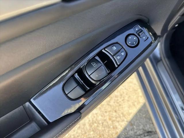 2024 Nissan Altima SL FWD