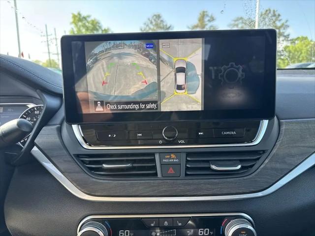 2024 Nissan Altima SL FWD