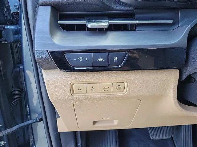 2022 Kia Carnival MPV EX