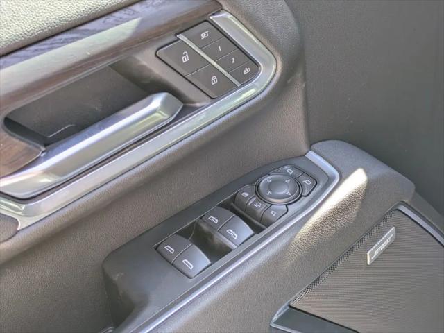 2026 GMC Sierra 2500HD Crew Cab, Standard Bed, SLT, 4WD