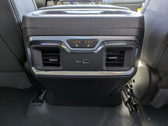 2026 GMC Sierra 2500HD Crew Cab, Standard Bed, SLT, 4WD