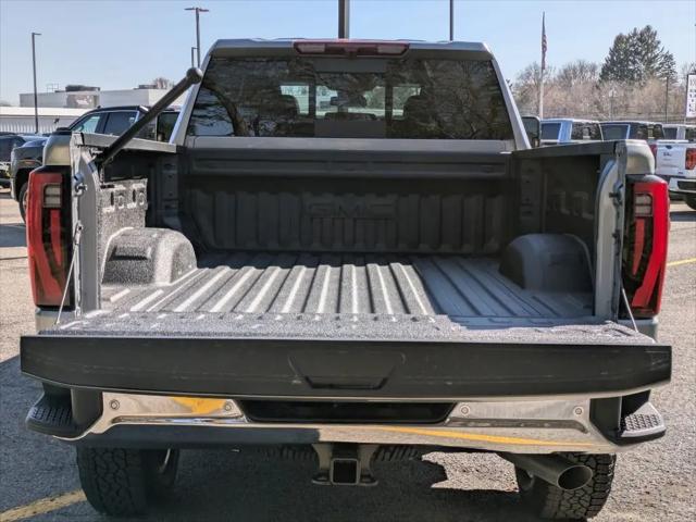 2026 GMC Sierra 2500HD Crew Cab, Standard Bed, SLT, 4WD