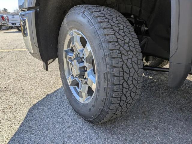 2026 GMC Sierra 2500HD Crew Cab, Standard Bed, SLT, 4WD