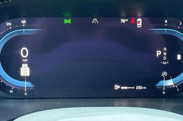 2023 Volvo XC60 B5 Plus Dark Theme