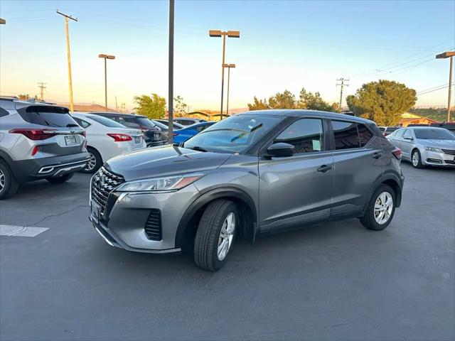 2021 Nissan Kicks S Xtronic CVT