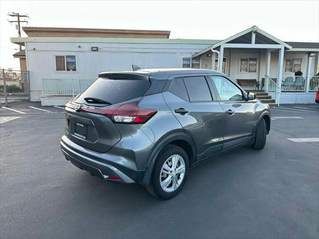2021 Nissan Kicks S Xtronic CVT