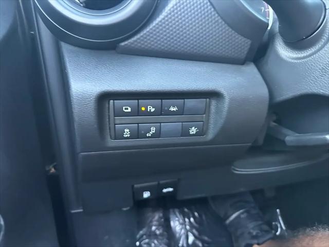 2021 Nissan Kicks S Xtronic CVT
